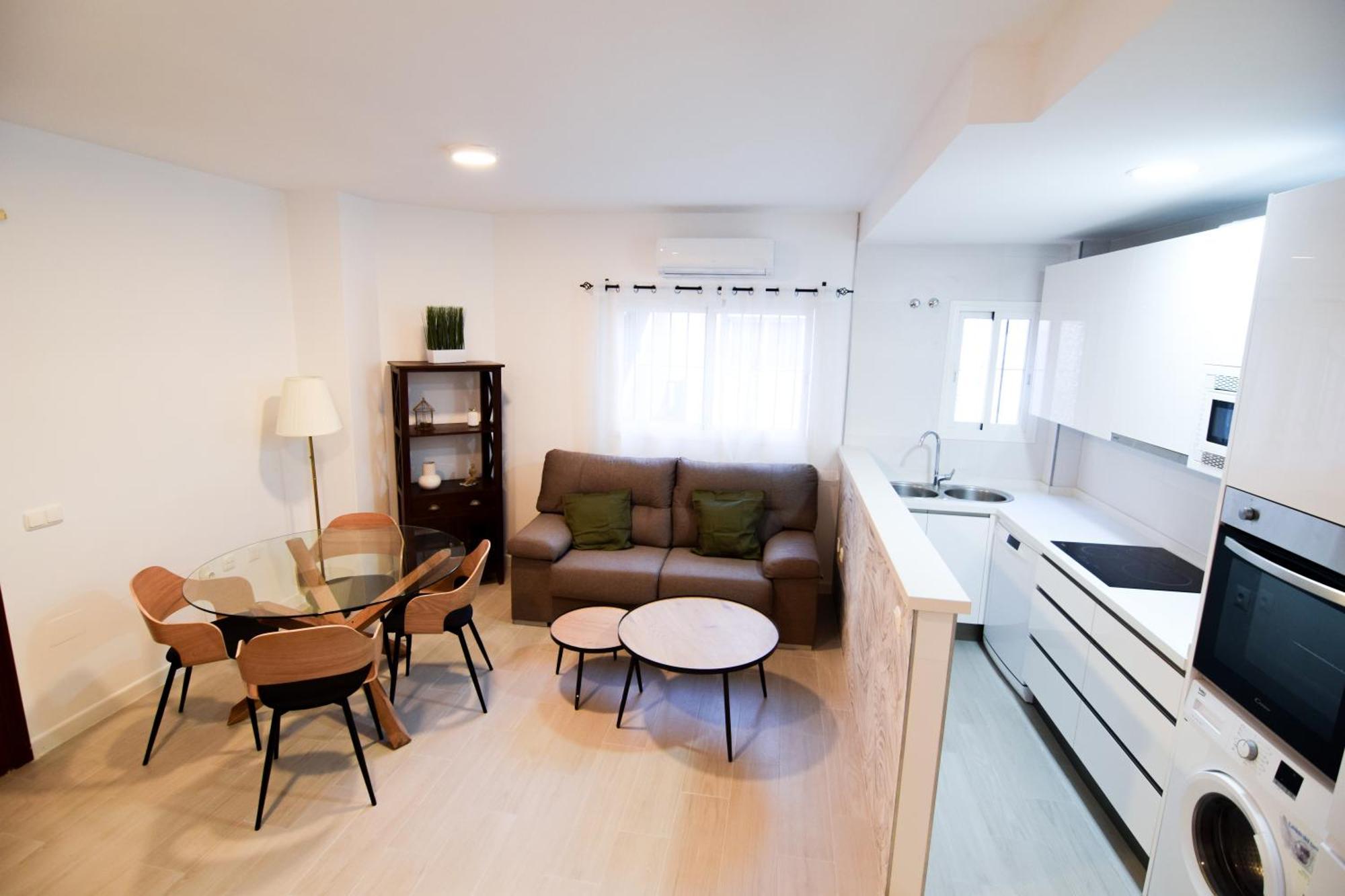 Appartamento Letmalaga Cobblestone St. Esterno foto