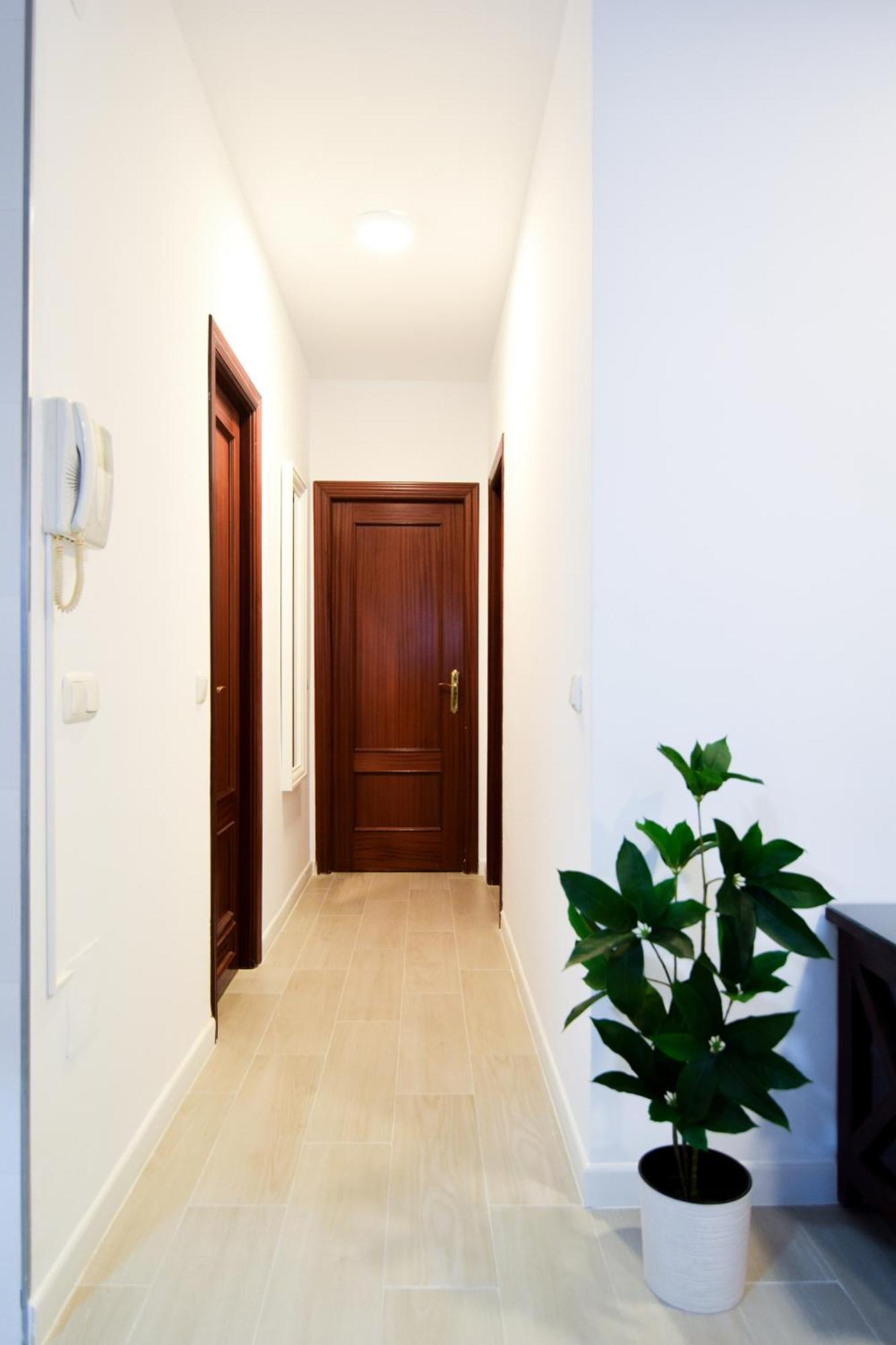 Appartamento Letmalaga Cobblestone St. Esterno foto