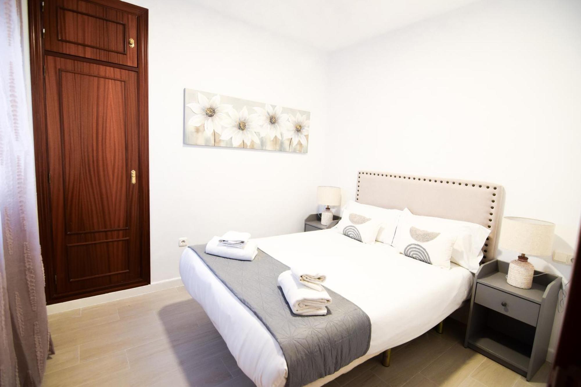 Appartamento Letmalaga Cobblestone St. Esterno foto